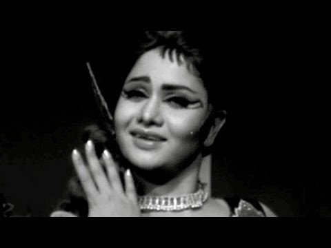 Aaj Dil Ka Khiladi Kya Aaya Lyrics - Asha Bhosle