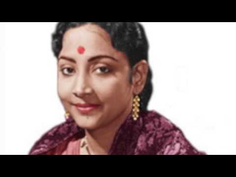 Aji Tumse Pehli Baar Lyrics - Geeta Ghosh Roy Chowdhuri (Geeta Dutt)