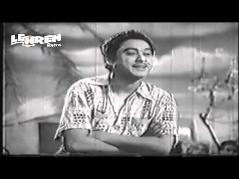 Apna To Zamane Me Lyrics - Kishore Kumar