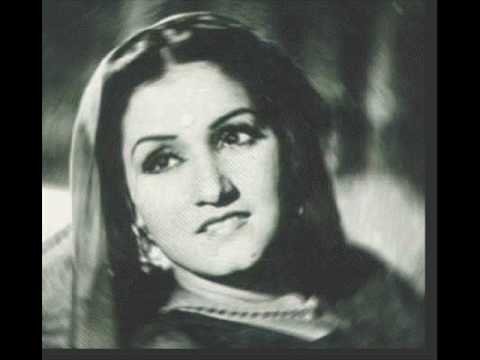 Baithi Hoon Teri Yaad Ka Lyrics - Noor Jehan