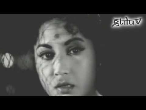 Dil Apna Aur Prit Parayi (Title) Lyrics - Lata Mangeshkar