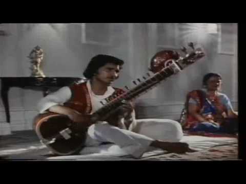 Ghunghru Chhanke Lyrics - Asha Bhosle