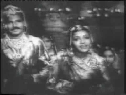 Girdhar Gopala Bala Lyrics - M.S. Subbulakshmi