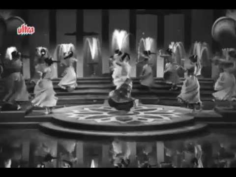 Hum Dil Ka Kanwal Lyrics - Lata Mangeshkar