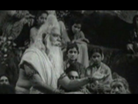 Humne Jag Ki Ajab Tasveer Lyrics - Ramchandra Baryanji Dwivedi (Kavi Pradeep)