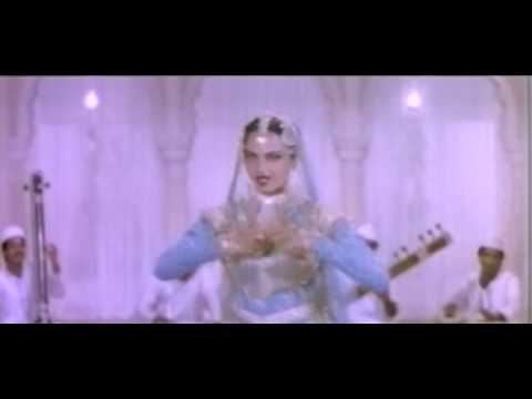 Idhar Bhi Bijlee Lyrics - Kavita Krishnamurthy