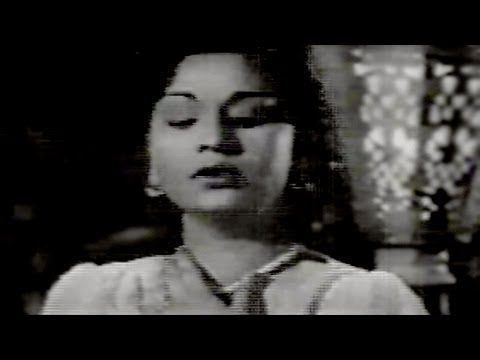 In Ankho Me Hai Pyar Lyrics - Indrani Mukherjee, Moti Sagar