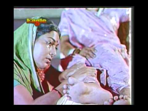 Joh Bhi Chahe Parbal Vidhata Lyrics - Prabodh Chandra Dey (Manna Dey)