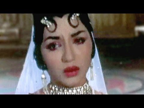 Kali Kali Ankho Me Lyrics - Asha Bhosle
