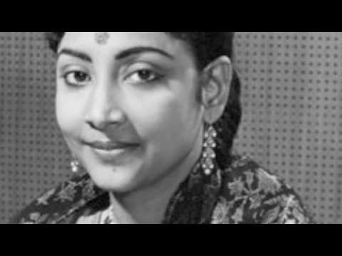 Keh Do Kaali Badli Lyrics - Geeta Ghosh Roy Chowdhuri (Geeta Dutt), Surinder Kaur