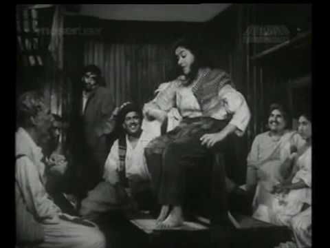 Kismet Ka Khel Hai (Title) Lyrics - Lata Mangeshkar