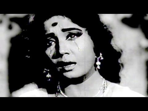 Krishna O Kale Krishna Lyrics - Lata Mangeshkar