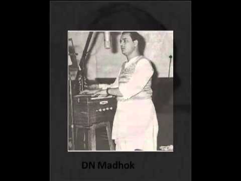 Le Matki Aaja Raadha Ri Lyrics - Mukesh Chand Mathur (Mukesh)