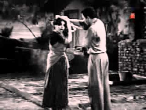 Main Toh Ho Gayi Re Barbad Lyrics - Asha Bhosle