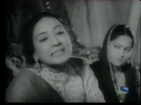 Meri Banri Ki God Hari Lyrics - Amirbai Karnataki
