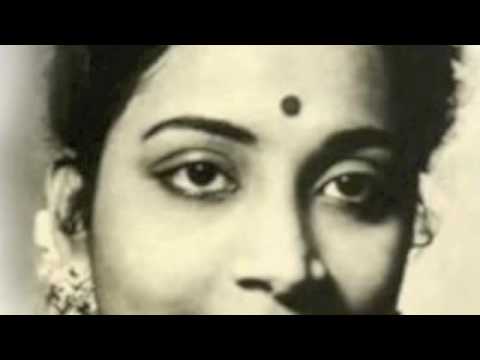Mujhe Woh Dekh Kar Jab Lyrics - Geeta Ghosh Roy Chowdhuri (Geeta Dutt)