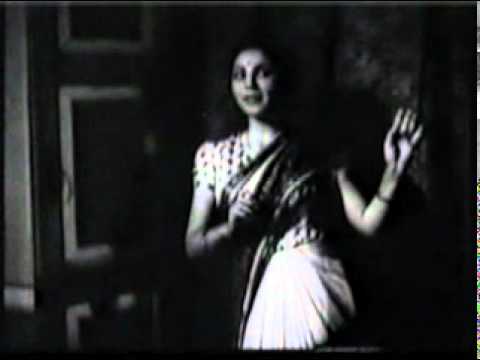 Na Jane Mujhe Aaj Kya Ho Gaya Lyrics - Manik Varma, Zohrabai Ambalewali, Amirbai Karnataki
