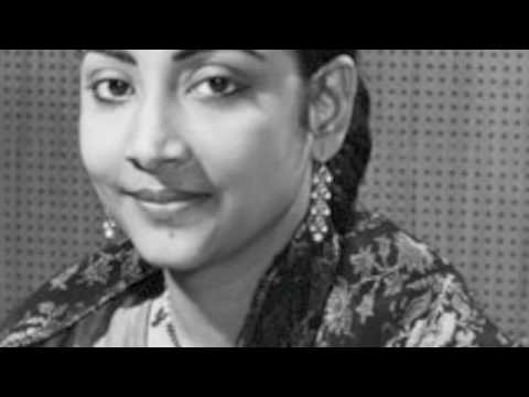 Nainon Mein Bhar Liya Neer Lyrics - Geeta Ghosh Roy Chowdhuri (Geeta Dutt)