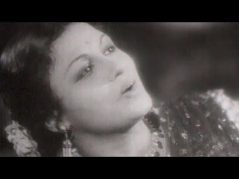 O Chaand Mere Lyrics - Uma Devi Khatri (Tun tun)