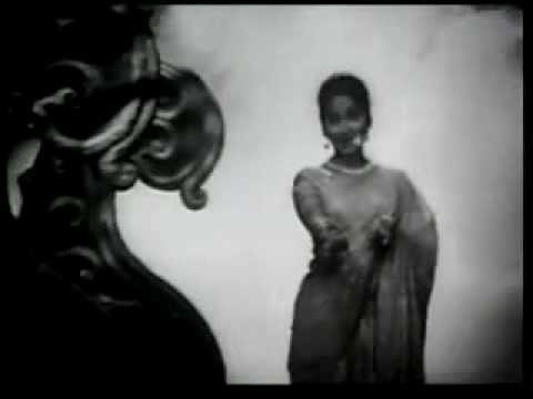 O Jaadugar Pyar Ke Lyrics - Lata Mangeshkar