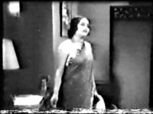 Prem Kahaani Sakhi Sunat Lyrics - Uma Shashi