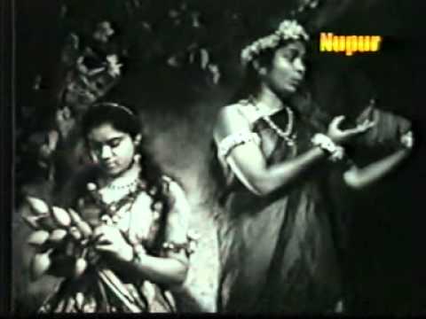 Rani Dheere Dheere Lyrics - Lalita Deulkar