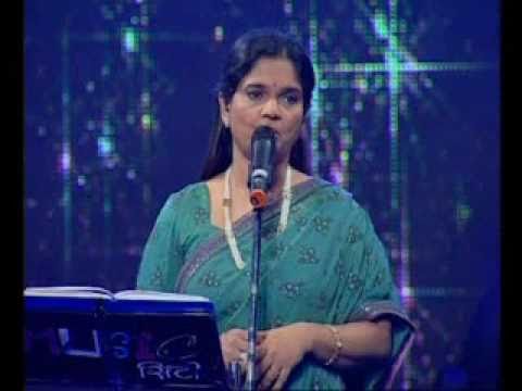 Suno Zara (Title) Lyrics - Devaki Pandit