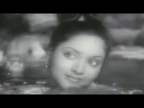 Tere Dwar Khada Ek Jogi Lyrics - Hemanta Kumar Mukhopadhyay