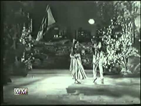 Thumak Thumak Chali Kamini Lyrics - Asha Bhosle, G. M. Durrani
