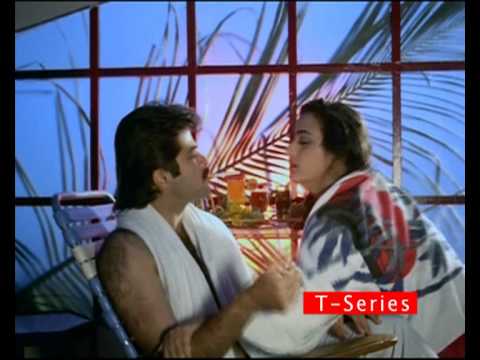 Aag Lag Rahi Hai Lyrics - Anuradha Paudwal, Mohammed Aziz