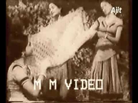 Chhuk Chhuk Chhaiya Lyrics - Binapani Mukherjee, Meena Kapoor
