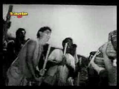 Kadam Kadam Se Dil Lyrics - Mahendra Kapoor, Meena Kapoor, Mukesh Chand Mathur (Mukesh), Prabodh Chandra Dey (Manna Dey)