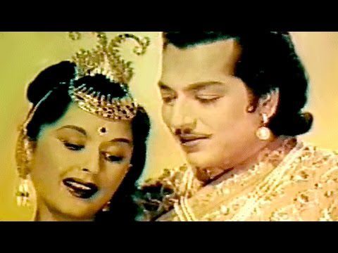 Kahan Le Chale Ho Lyrics - Lata Mangeshkar