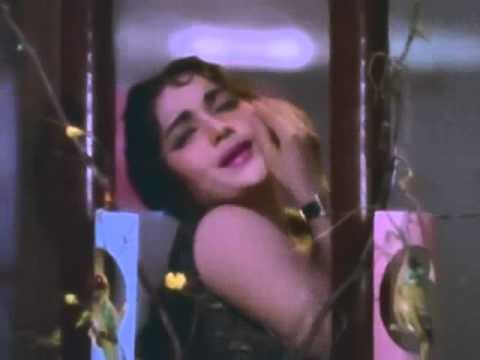 Kisne Pukara Lyrics - Lata Mangeshkar, Mahendra Kapoor