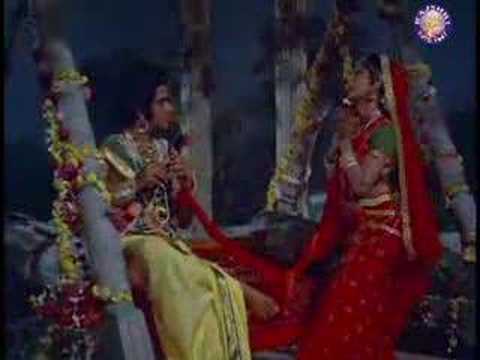 Soja Re Soja Lyrics - Lata Mangeshkar