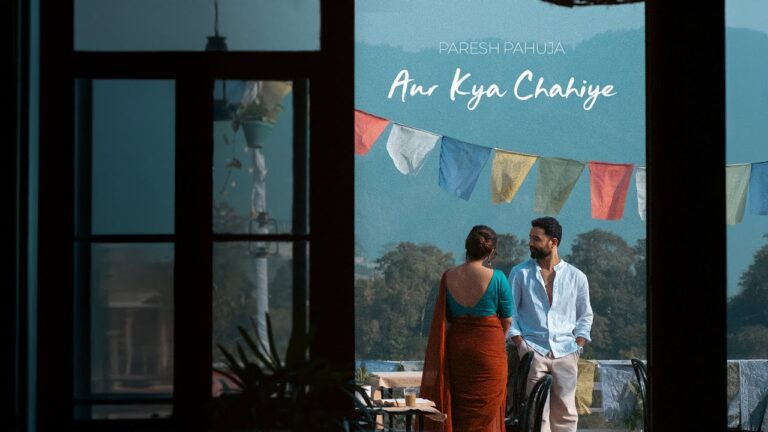 Aur Kya Chahiye Lyrics - Paresh Pahuja